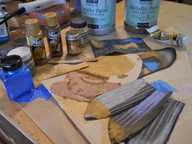 Gold paints, blue metallic inks and a desire to bling it out!!